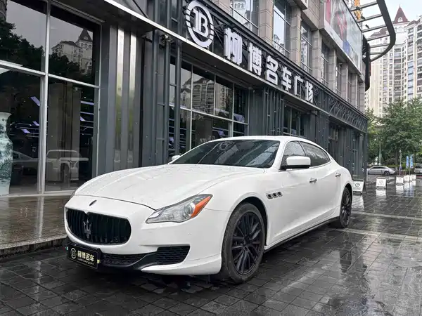 Maserati Quattroporte 2015