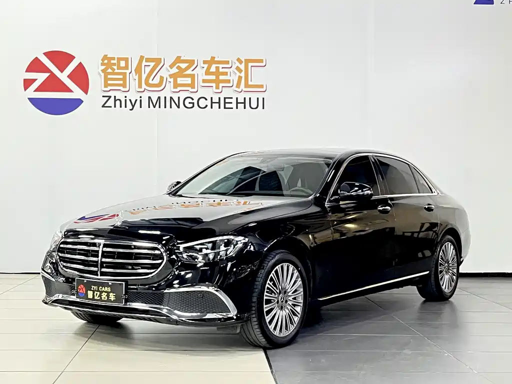 Mercedes-Benz E-Class 2023 — фото 1