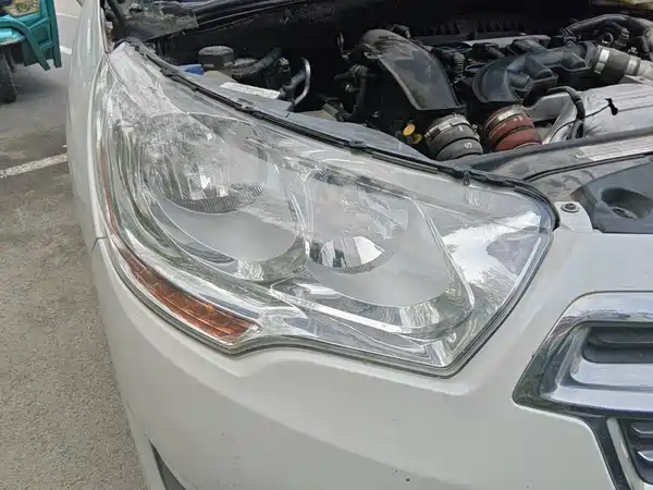 Citroën C4L 2016