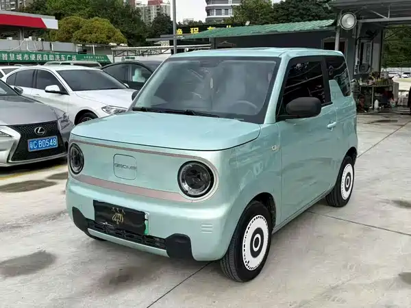 Geely Galaxy Panda 2023
