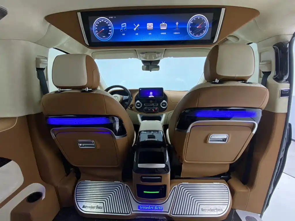 Mercedes-Benz Vito 2023 — фото 23