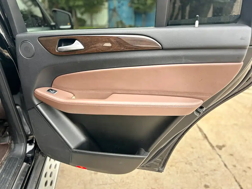 Mercedes-Benz GLS 2020 — фото 20