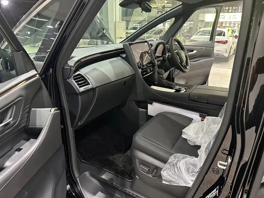 Toyota Alphard 2025 — фото 10