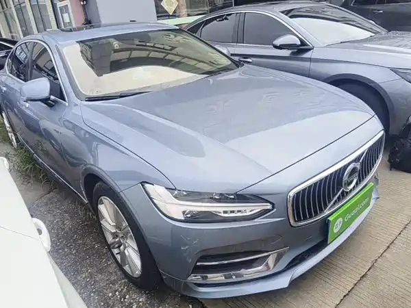 Volvo S90 2020