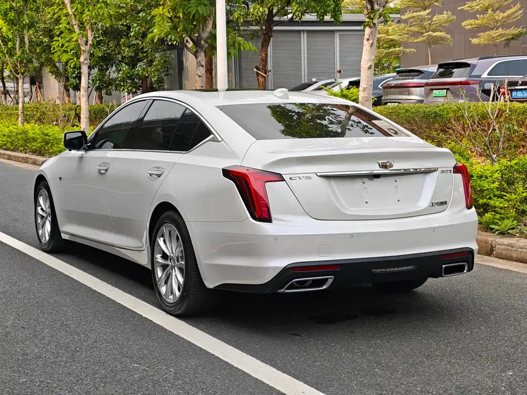 Cadillac CT5 2023 — фото 4