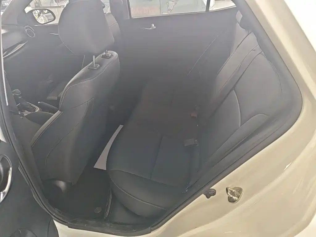 Kia KX1 2021 — фото 17