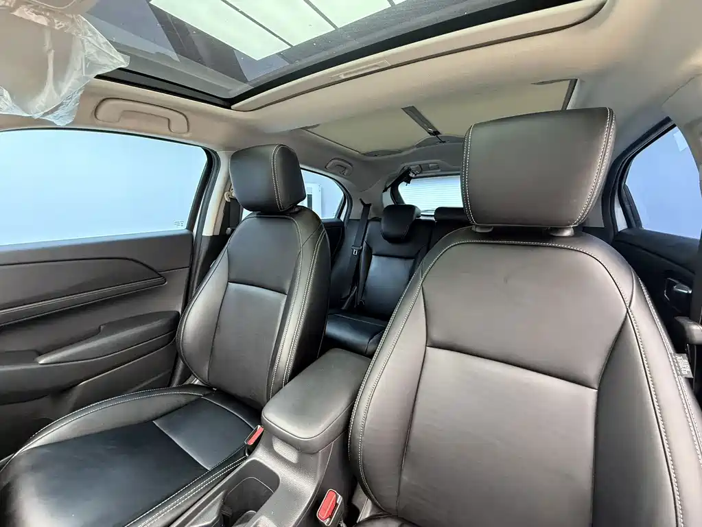 Honda Vezel 2023 — фото 17
