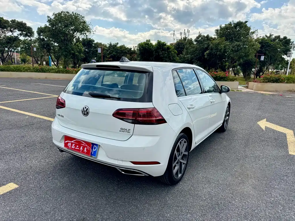 Volkswagen Golf 2018 — фото 6