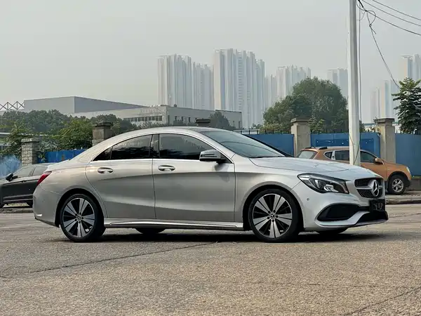 Mercedes-Benz CLA 2018