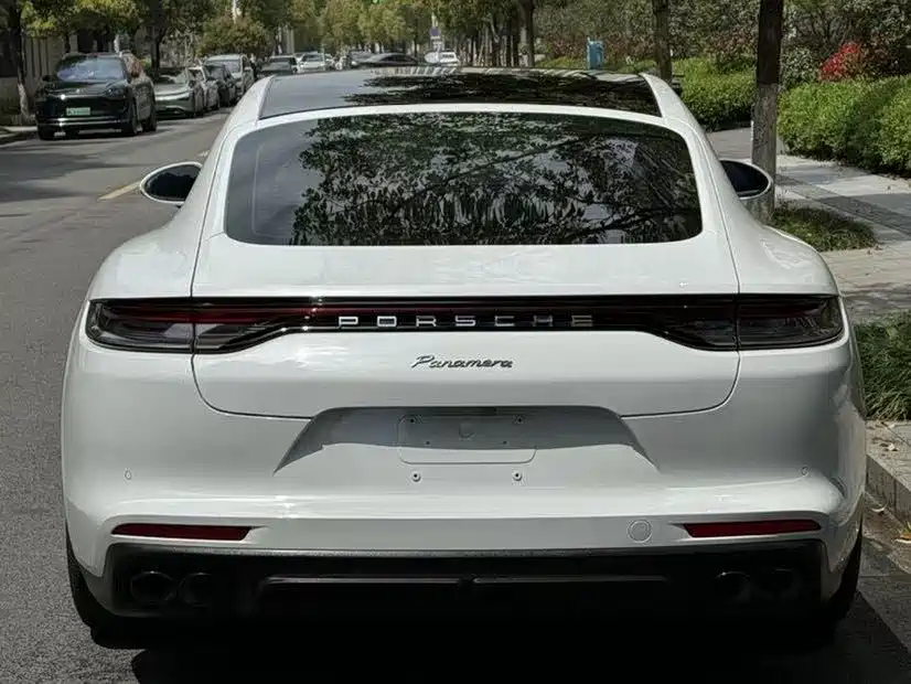 Porsche Panamera 2021 — фото 13