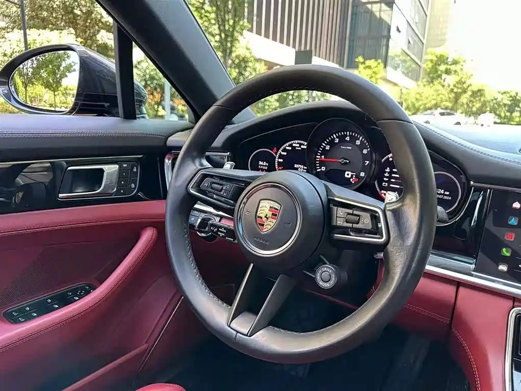 Porsche Panamera 2022 — фото 8