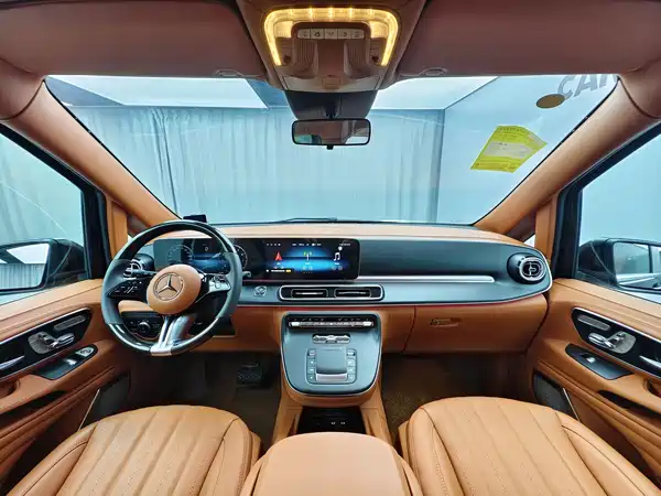 Mercedes-Benz Vito 2024