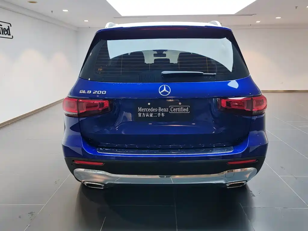 Mercedes-Benz GLB 2021