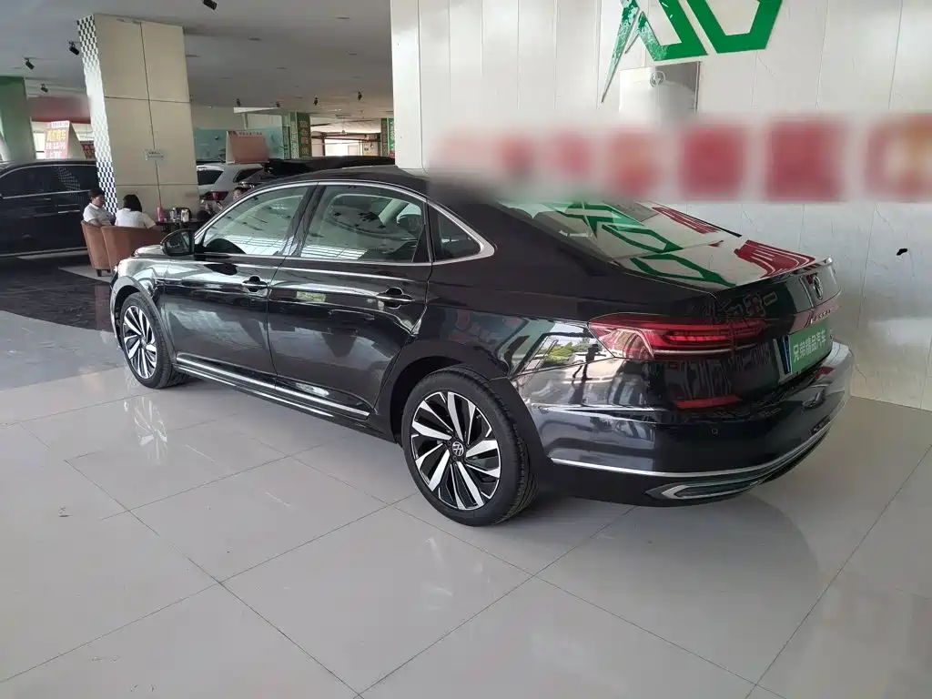 Volkswagen Passat 2022