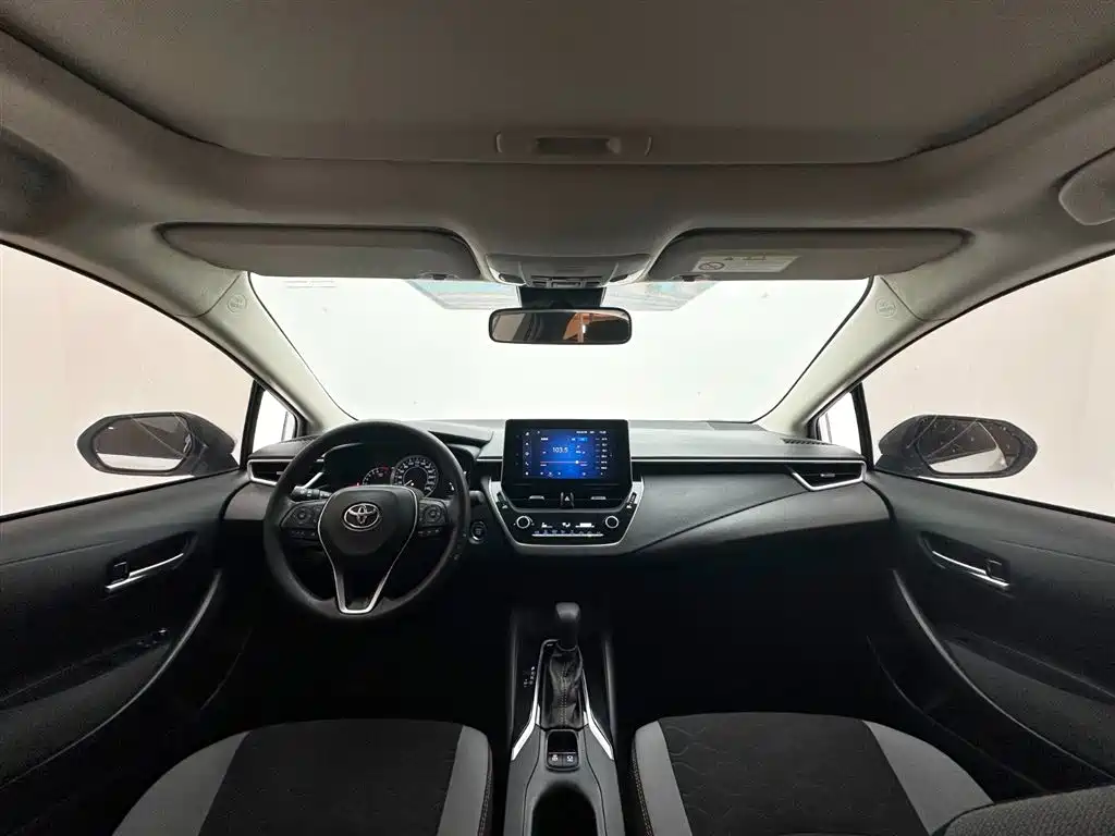 Toyota Corolla 2021 — фото 10