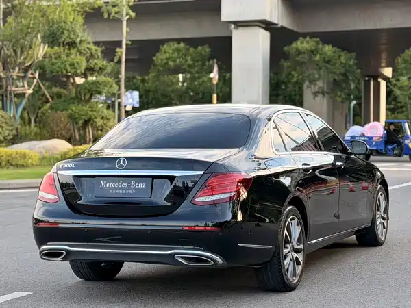 Mercedes-Benz E-Class 2019