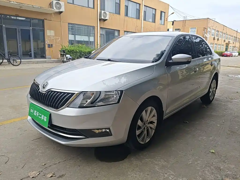 Skoda Rapid 2018 — фото 2