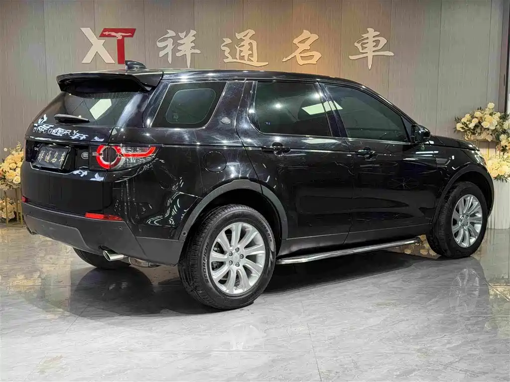 Land Rover Discovery Sport 2019 — фото 18