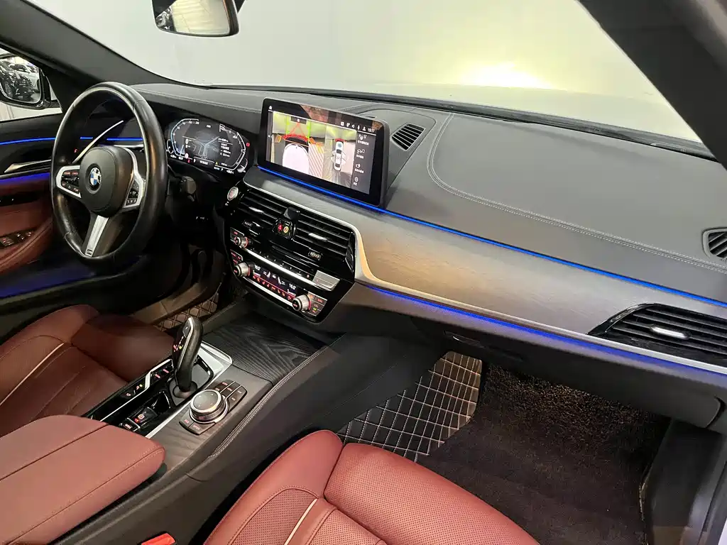 BMW 5 Series 2022