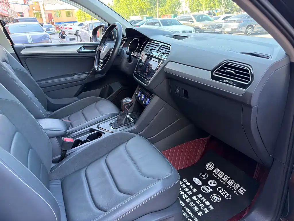 Volkswagen Tiguan L 2019 — фото 10