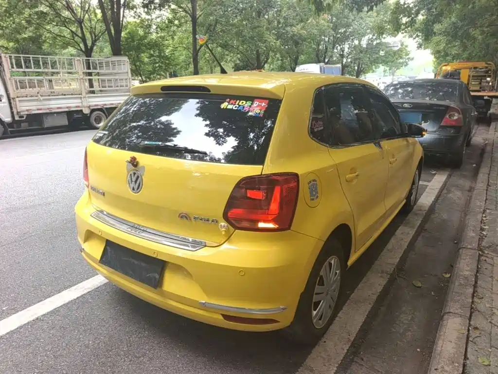 Volkswagen Polo 2016