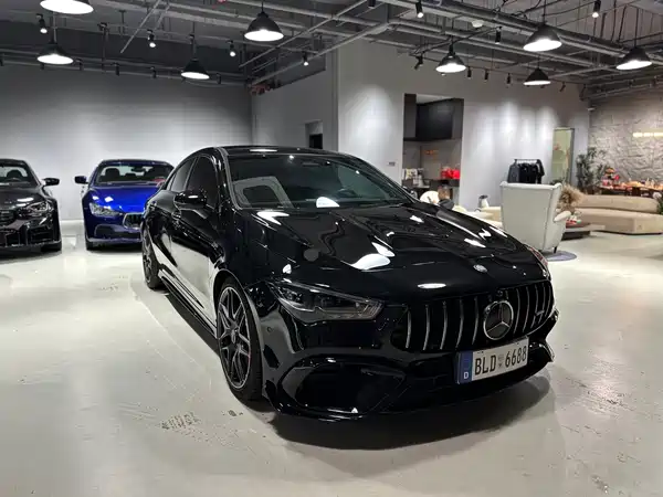 Mercedes-Benz CLA AMG 2025