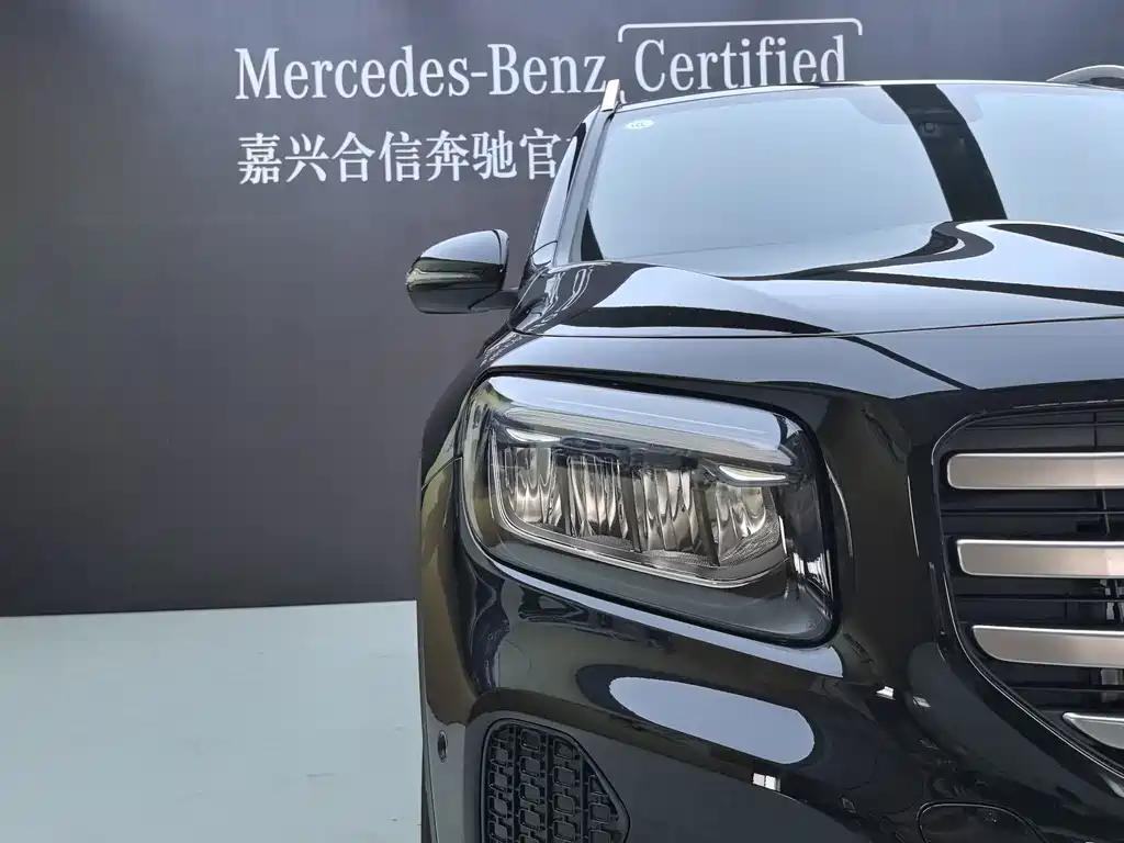 Mercedes-Benz GLB 2025 — фото 47