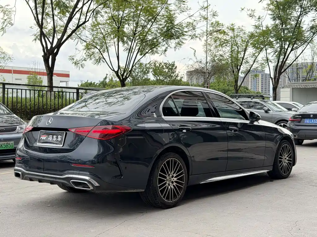 Mercedes-Benz C-Class 2022 — фото 12