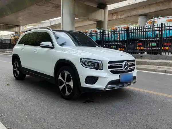 Mercedes-Benz GLB 2022