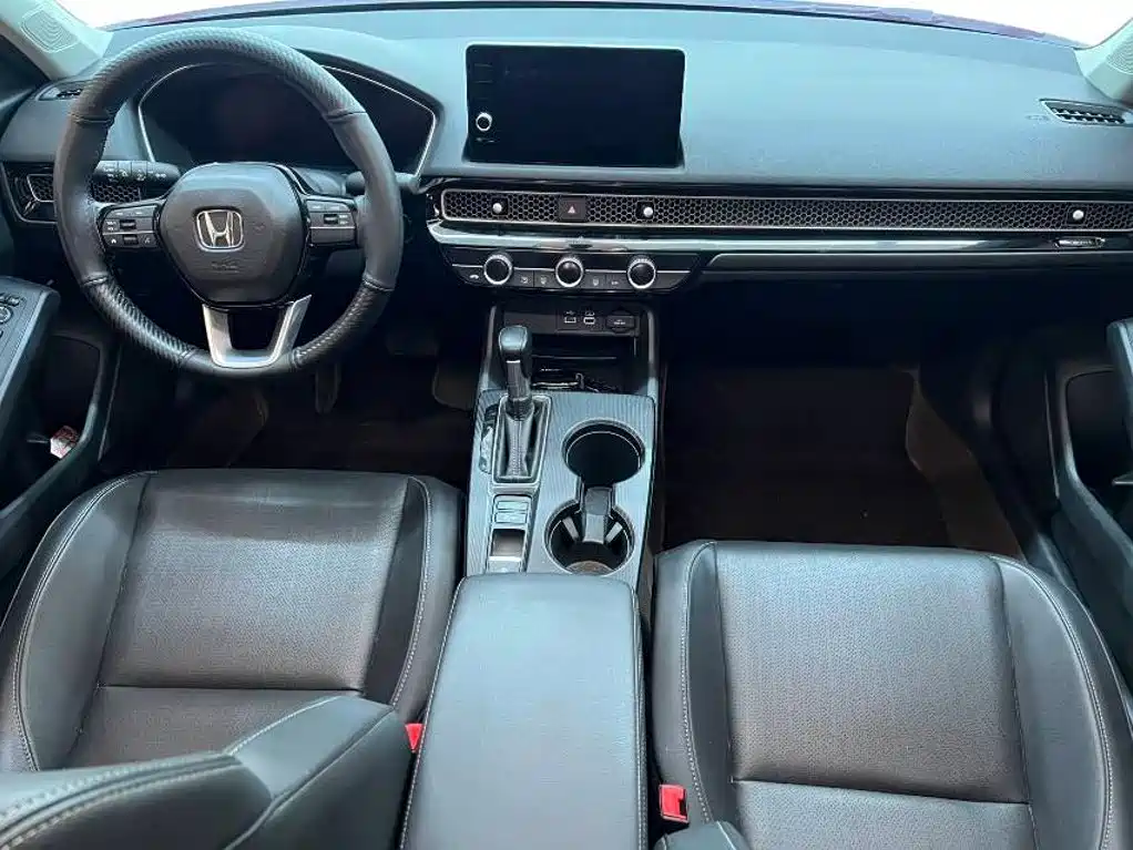 Honda Civic 2023 — фото 15