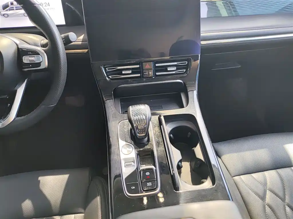 GAC Motor Trumpchi M8 2023 — фото 11