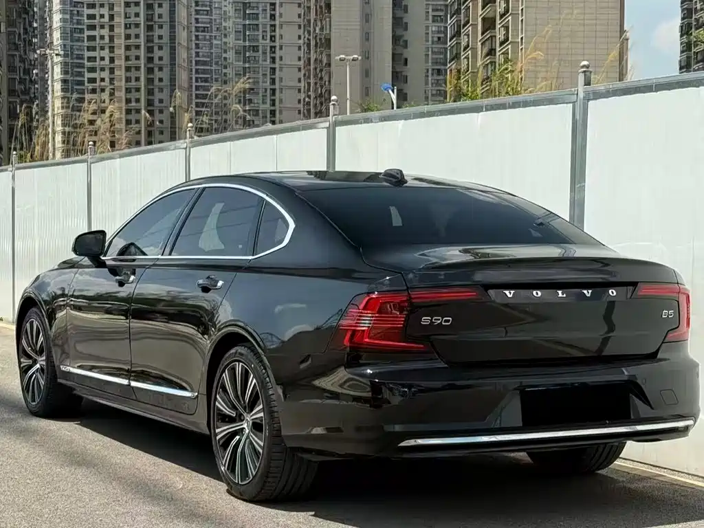 Volvo S90 2023 — фото 9