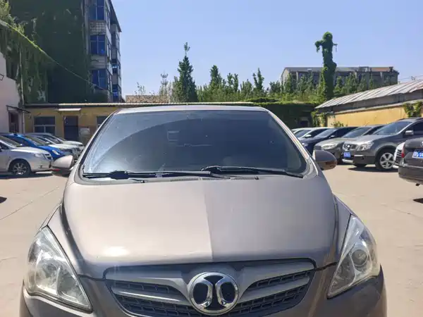 BAIC Motor E Series 2014