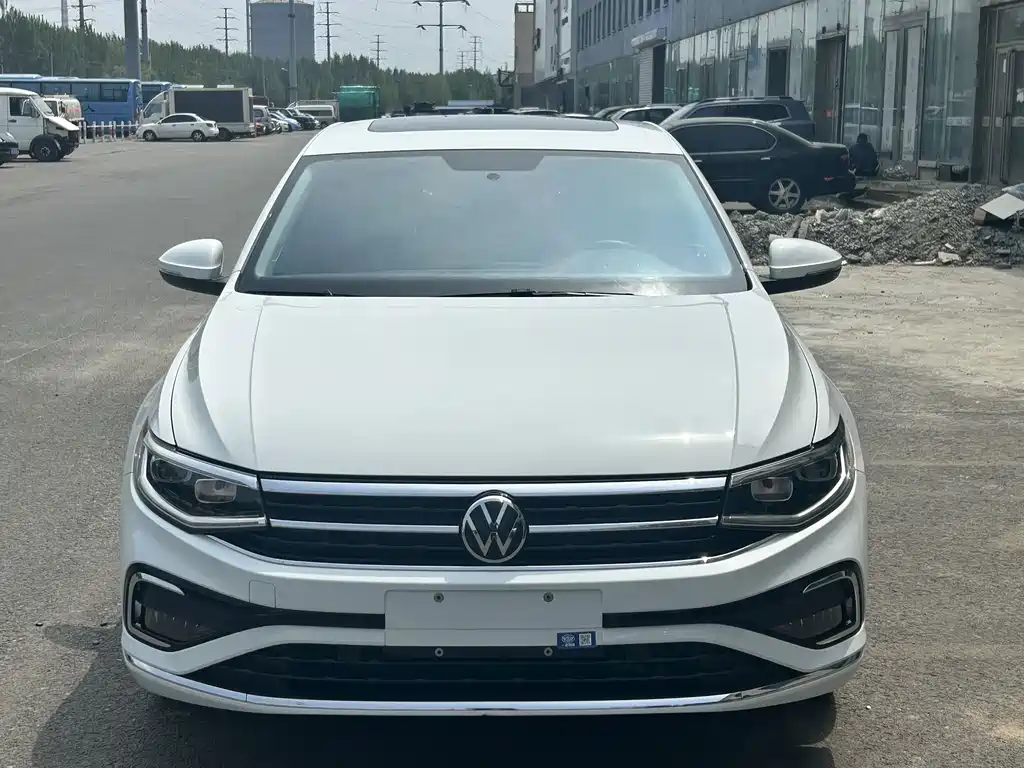 Volkswagen Bora 2024
