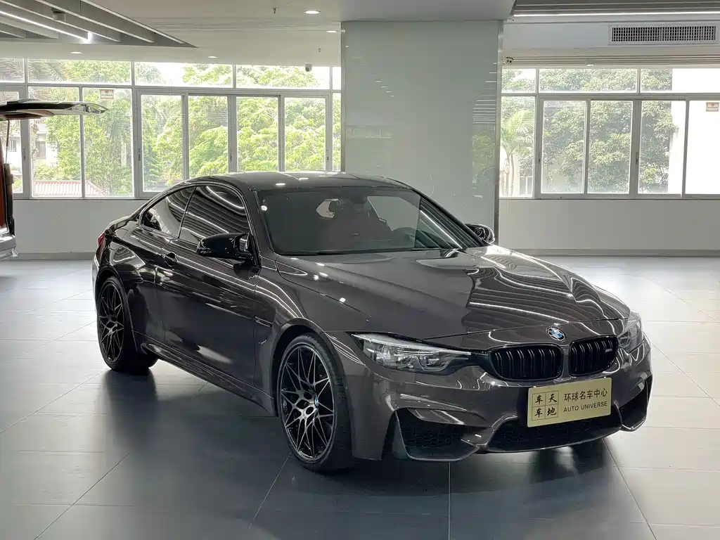 BMW M4 2018 — фото 3