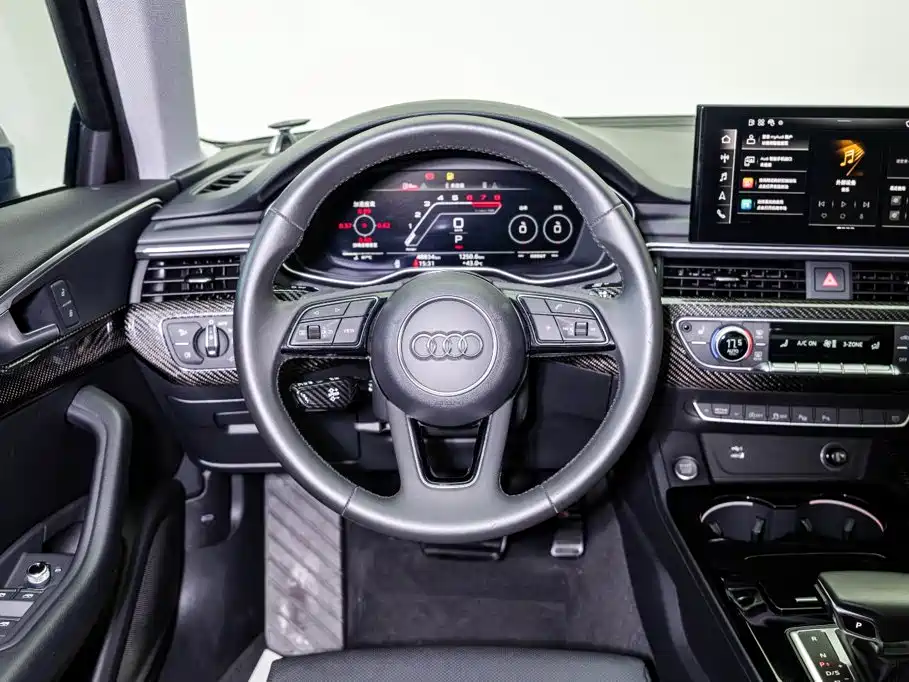 Audi A4L 2021 — фото 11
