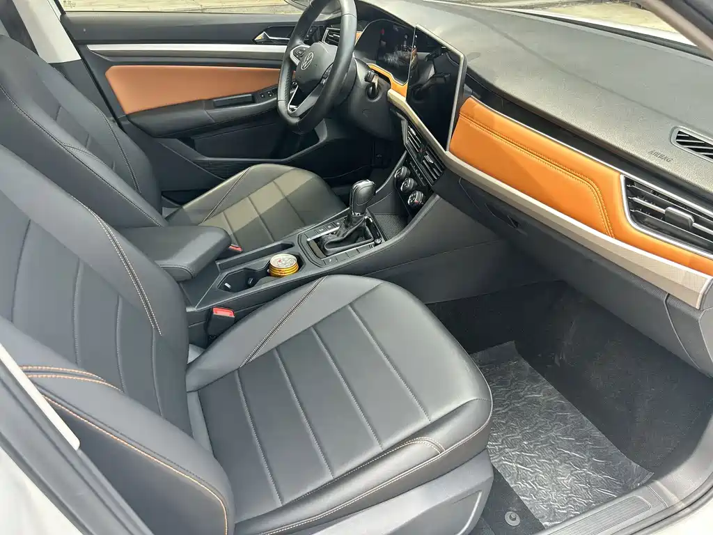 Volkswagen Bora 2024
