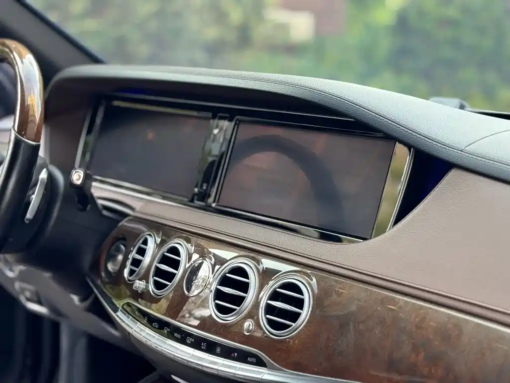 Mercedes-Benz S-Class 2017 — фото 16
