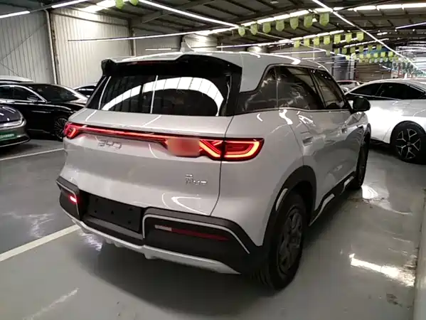 BYD Yuan UP 2025