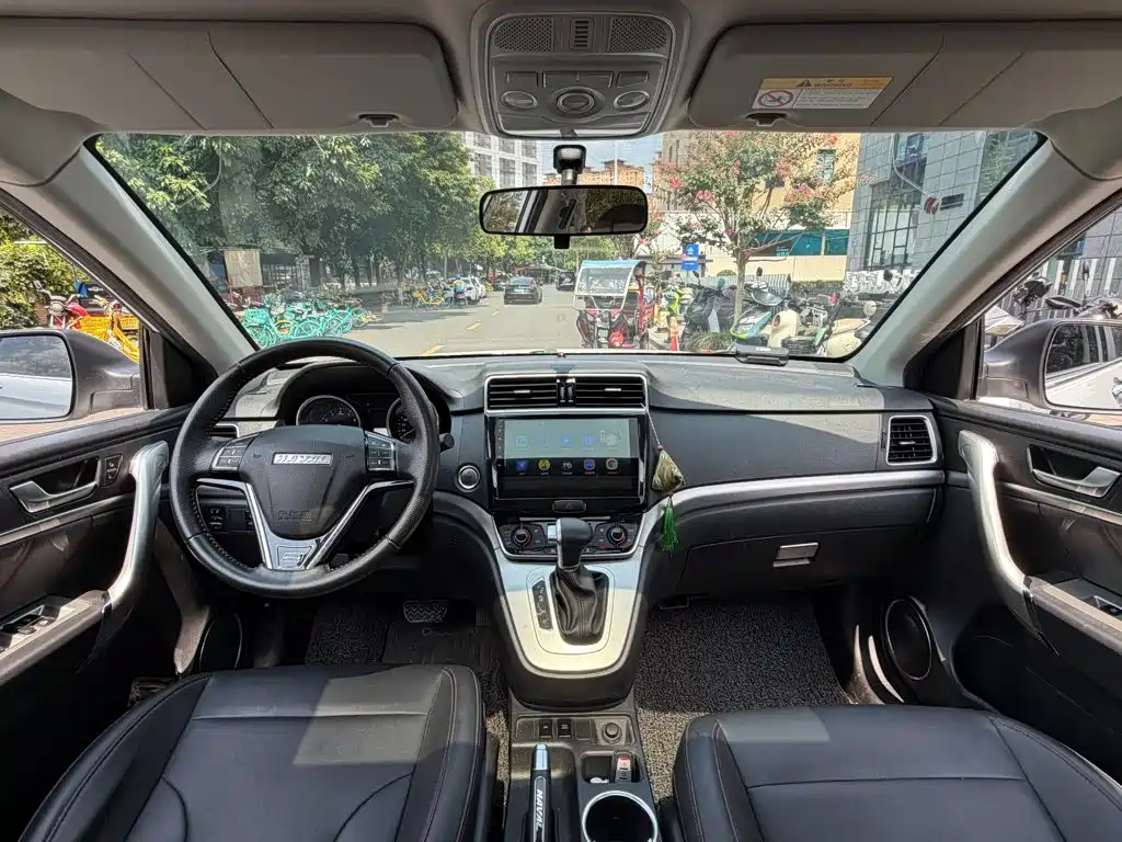 Haval M6 2019 — фото 13