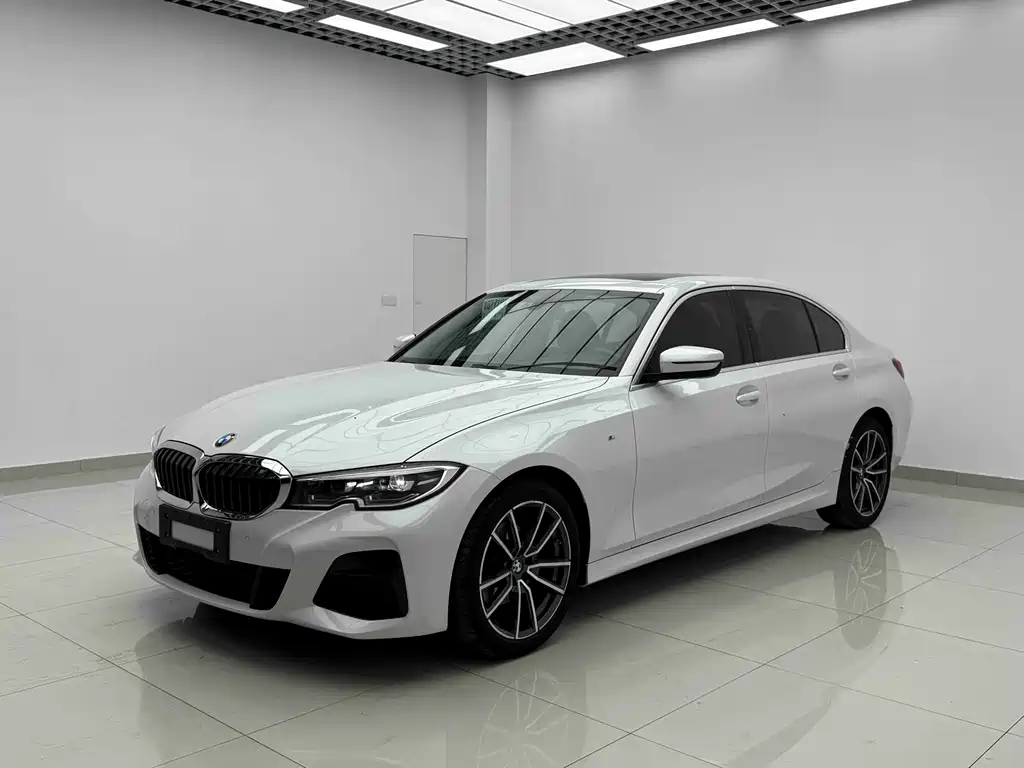 BMW 3 Series 2022