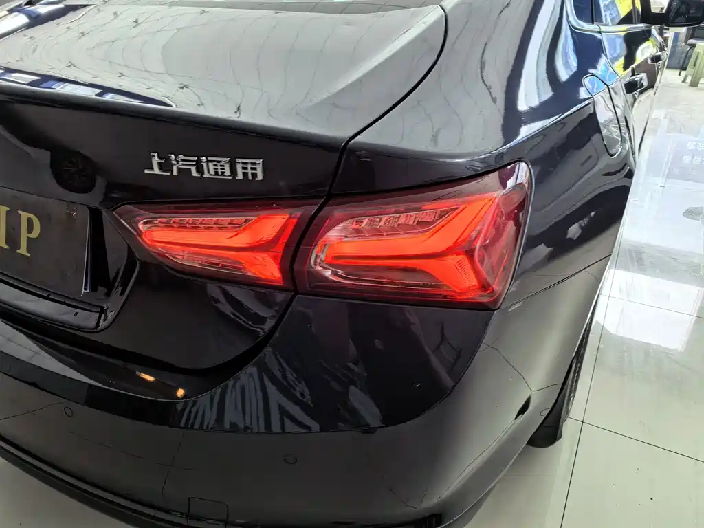 Chevrolet Malibu XL 2021 — фото 13