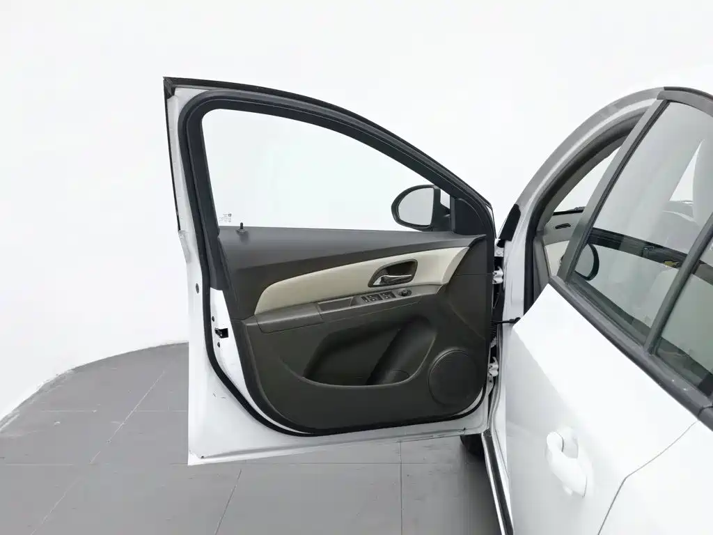 Chevrolet Cruze 2015 — фото 8