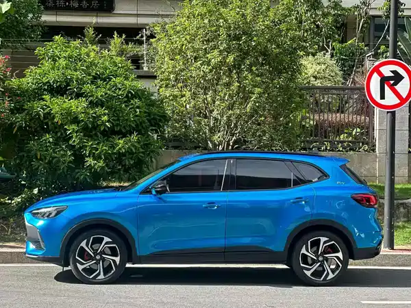MG Pilot 2022