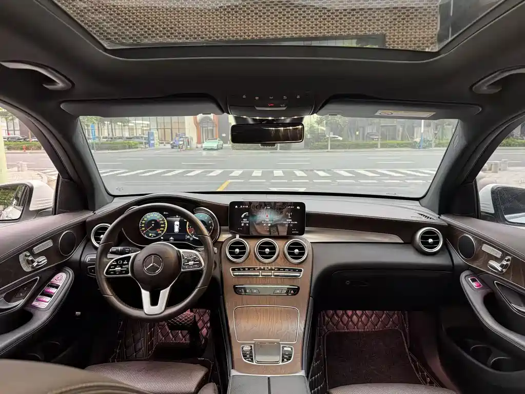 Mercedes-Benz GLC 2020 — фото 10