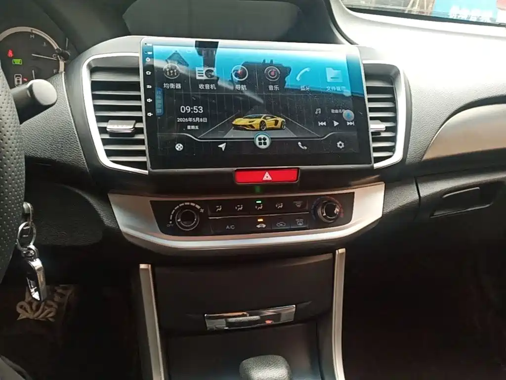 Honda Accord 2014 — фото 13