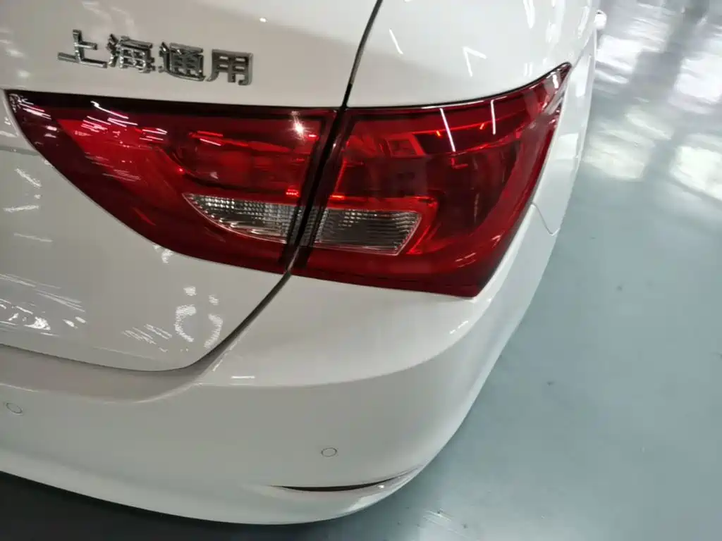 Buick Excelle GT 2015 — фото 8