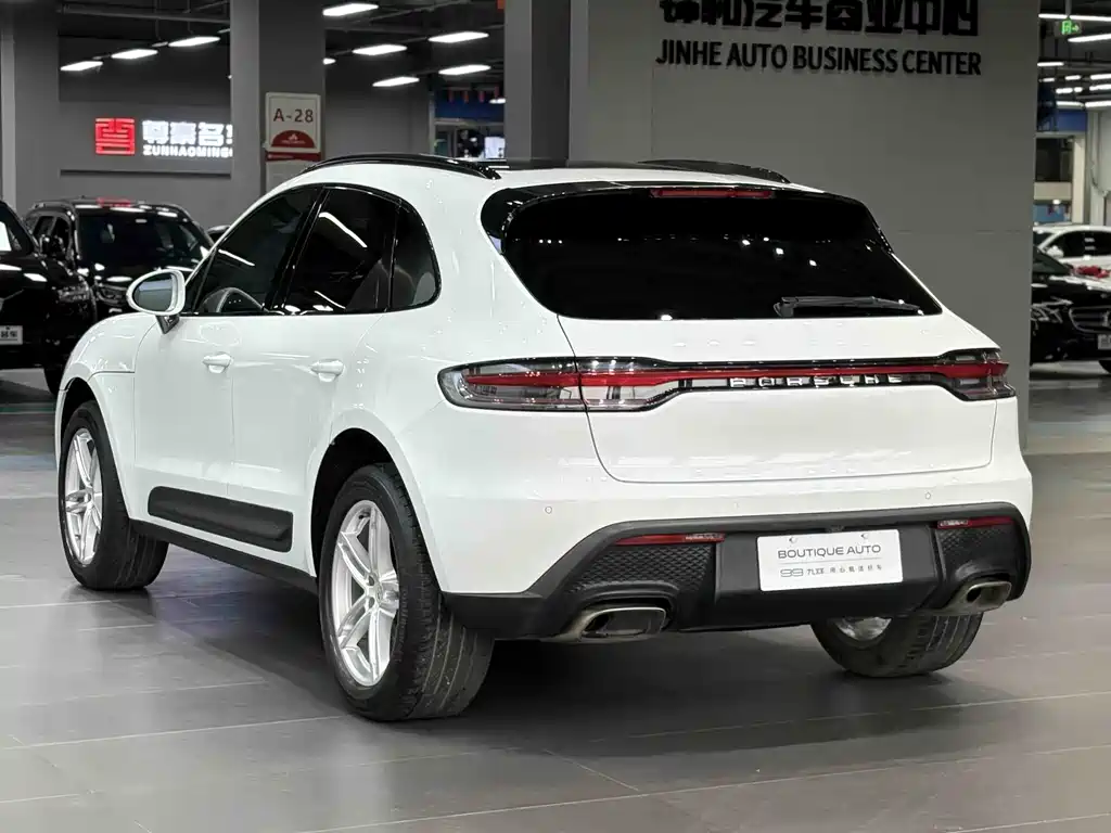 Porsche Macan 2023 — фото 6