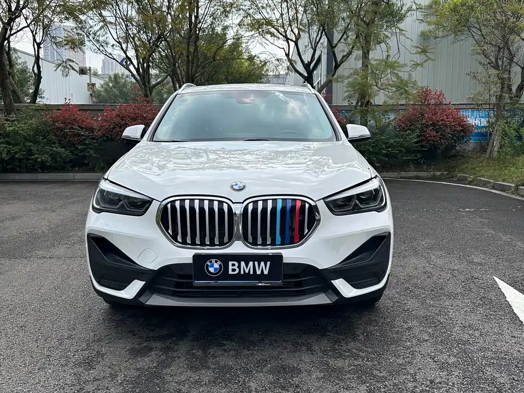 BMW X1 2020 — фото 3