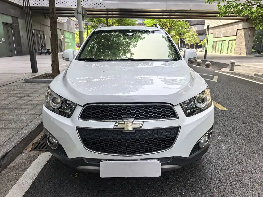 Chevrolet Captiva 2015 — фото 2